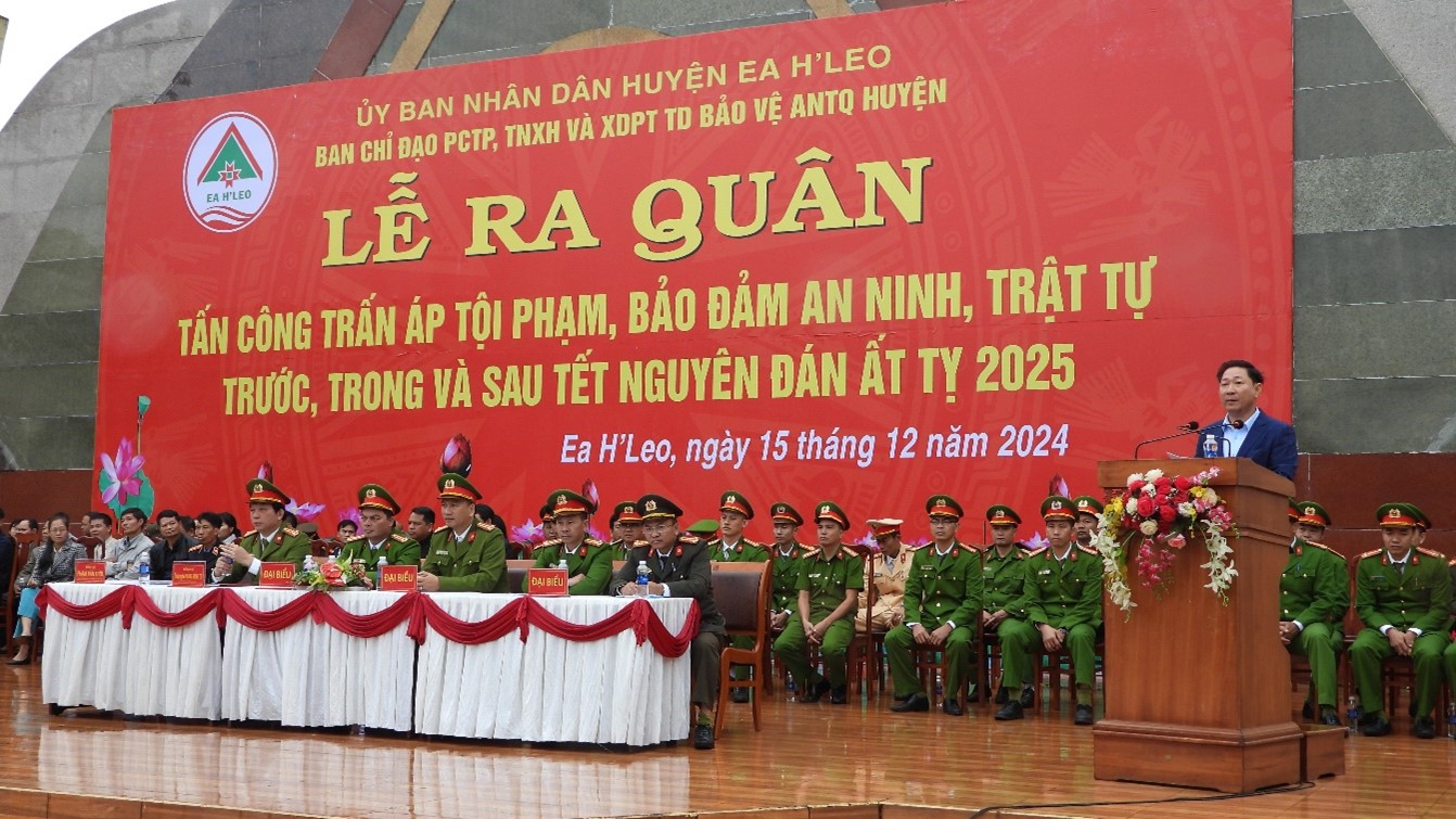 Huyện Ea H’Leo ra quân tấn công trấn áp tội phạm, bảo đảm an ninh, trật tự trước, trong và sau Tết Nguyên đán Ất Tỵ - 2025